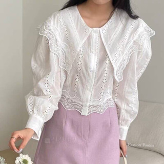 Korean collared lace shirtเสื้อลูกไม้เนื้อผ้าปักฉลุเกาหลีดีเทลช่วงคอแต่งปกใหญ่น่าร๊ากๆ