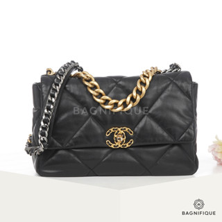 CHANEL FLAP 19 30 BLACK LAMB SGHW