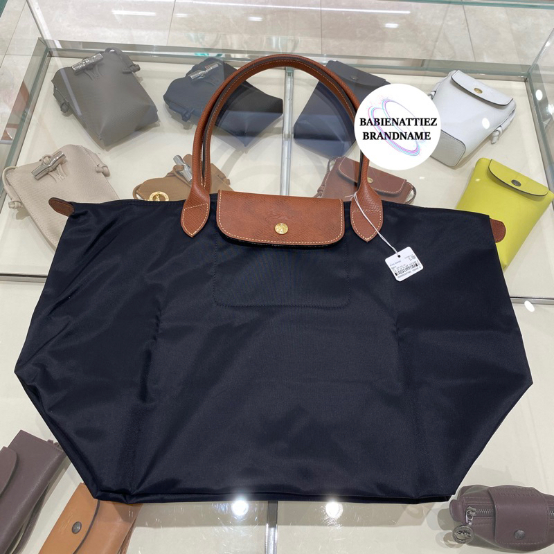 BEST SELLER(แท้100จากKingPower) Longchamp Le Pliage Medium handbag Size