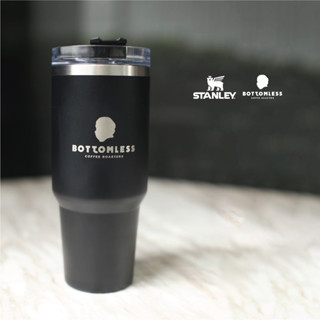 แก้วน้ำเก็บอุณหภูมิ Bottomless (Stanley  Adventure Quencher TUMBLER) 30 ออนซ์ สีMatte Black