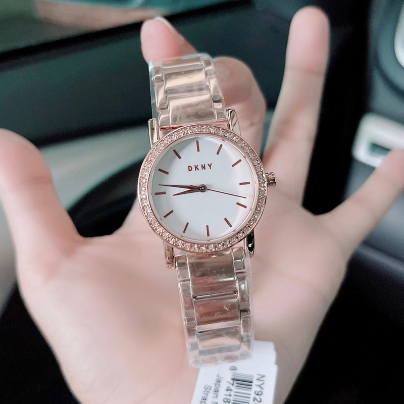 (ผ่อน0%) นาฬิกาสีโรสโกลด์  DKNY Soho Three-Hand Stainless Steel Watch NY9205 ✔️หน้าปัด 29  มม. ล้อมคริสตัล