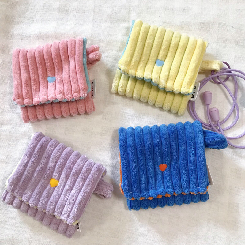 Mini Heart Purse กระเป๋าผ้าลูกฟูกลอนใหญ่