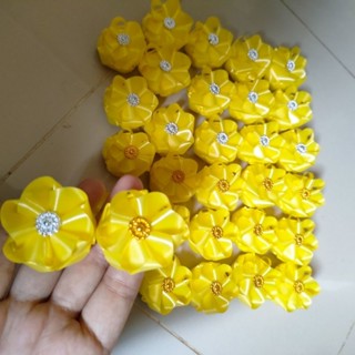 เหรียญโปรยทาน ทองหยิบ 1 ในขนมมงคง 9 อย่าง พร้อมเหรียญ 1บาท