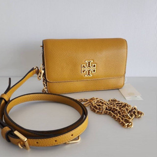 🎀 (สด-ผ่อน) กระเป๋าสะพาย 84707 สีเหลือง Tory Burch Britten Brown Pebbled Leather Flap Gold Chain Crossbody Bag