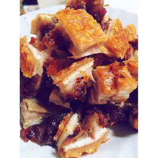 หมูย่างเมืองตรัง 1/2 กิโลกรัม ของแท้100% จากจังหวัด ตรัง การันตีตวามอร่อย