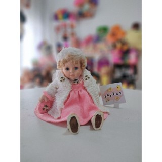 ตุ๊กตาวินเทจ Porcelian Doll music box มือสอง