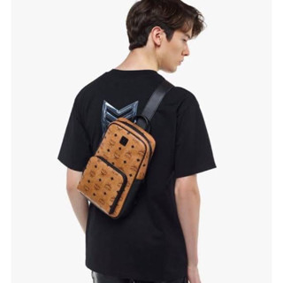 พร้อมส่ง 🔥Sale 15999🔥 MCM (การ์ดเปล่า) Size. Small ขนาดประมาณ  : 7.0 x 20.0 x 32.0