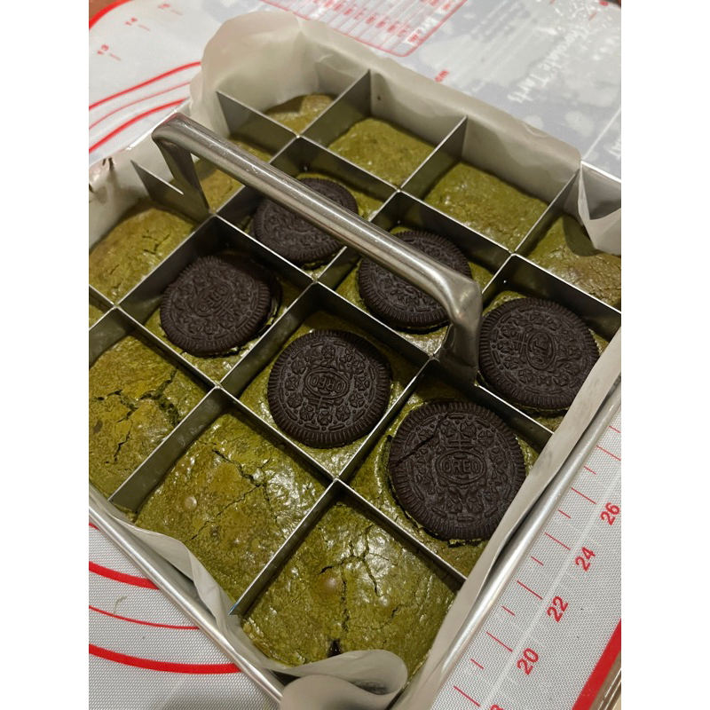 Premier Brownie Box บราวนี่ชาเขียวมัจฉะ แท้จากญี่ปุ่น