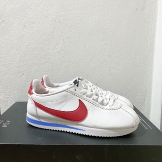 Nike cortez forrest gump รองเท้าลําลอง สําหรับผู้หญิง
รองเท้าผ้าใบ สําหรับผู้ชาย