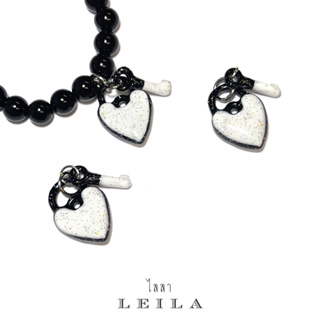 Leila Amulets ลูกกุญแจแขไข แม่กุญแจใจเศรษฐี Baby Leila Collection สีขาวดำ (พร้อมกำไลหินฟรีตามรูป)