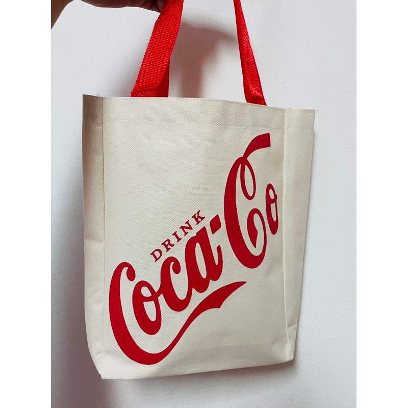 กระเป๋าโค้ก กระเป๋า แท้ ไทยน้ำทิพย์  coca cola ขนาด 2.5"x8.5"x11.5"