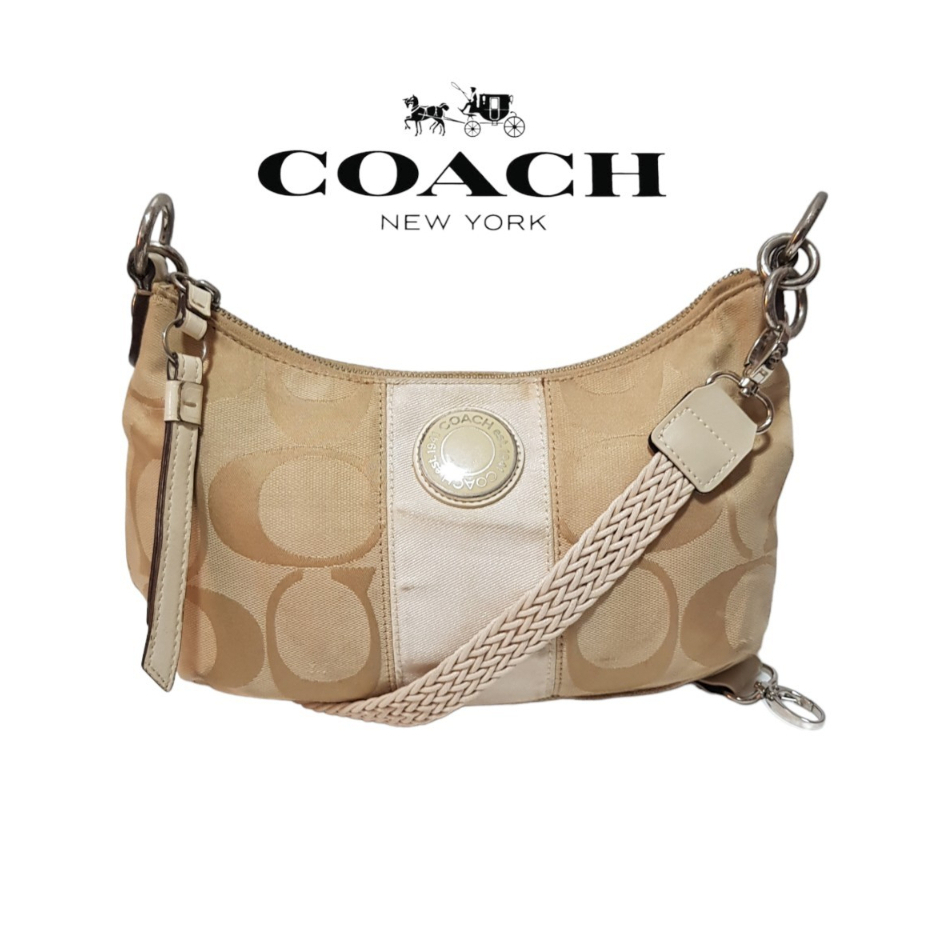 กระเป๋าถือ Coach F19218 Signature Stripe Beige Demi Handbag ️️สินค้ามือสองแท้เปลี่ยนสายแทน