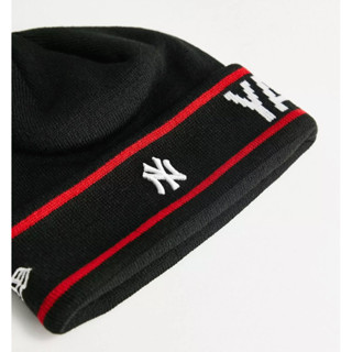 [พร้อมส่ง] New Era Exclusive sporty NY cuff beanie in black and red