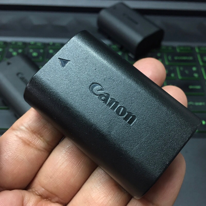 แบตเตอรี่ Canon Battery มือสอง แท้ สภาพดี สำหรับ R 5D Series 6D 60D 70D ,80D , 90D Canon R, R5 เก็บเ