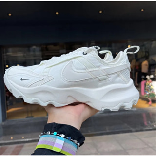 Nike TC7900 sail white  ของแท้ 100%