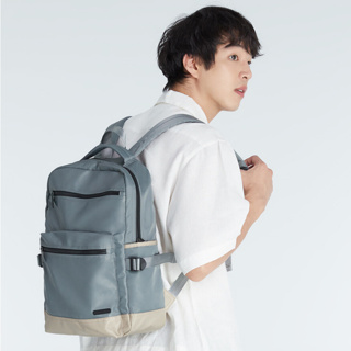 WEEKEND BACKPACK กระเป๋าเป้ กระเป๋าสะพาย กันน้ำ สีพื้น ผ้าไนล่อน กระเป๋าแฟชั่น แบรนด์แท้ จัดส่งฟรี กระเป๋าทูโทน