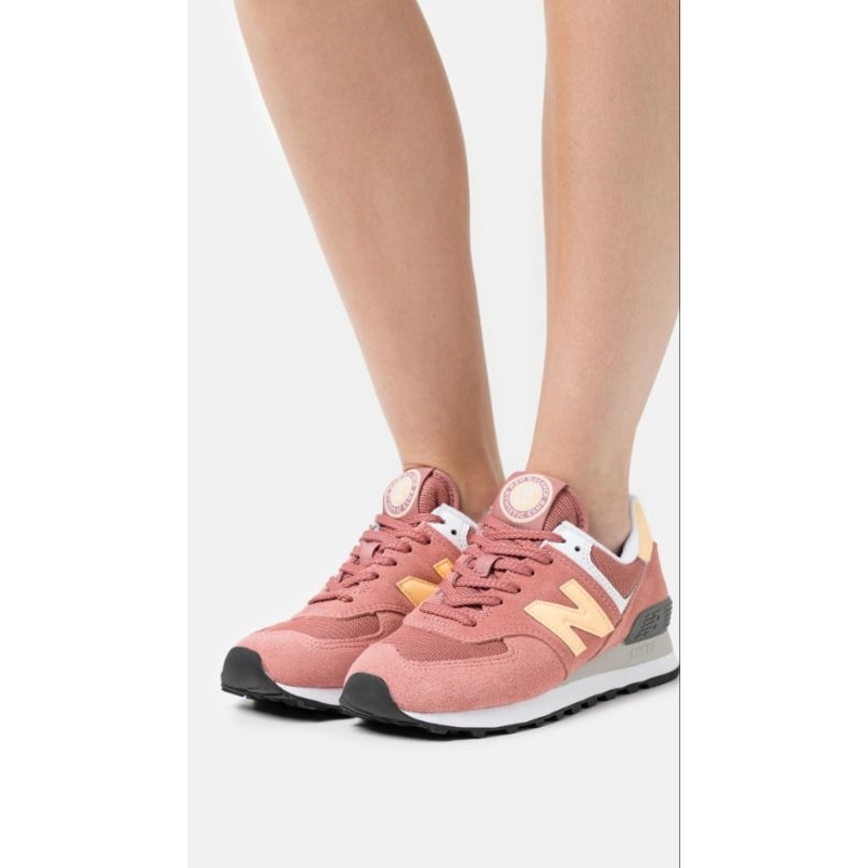 NEW BALANCE 574/40.5