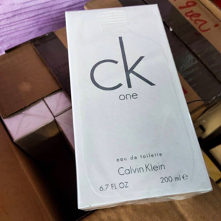 CK ONE Eau De Toilette 200 ml.