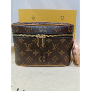 Louis Vuitton nice nanomonogram 7.5"