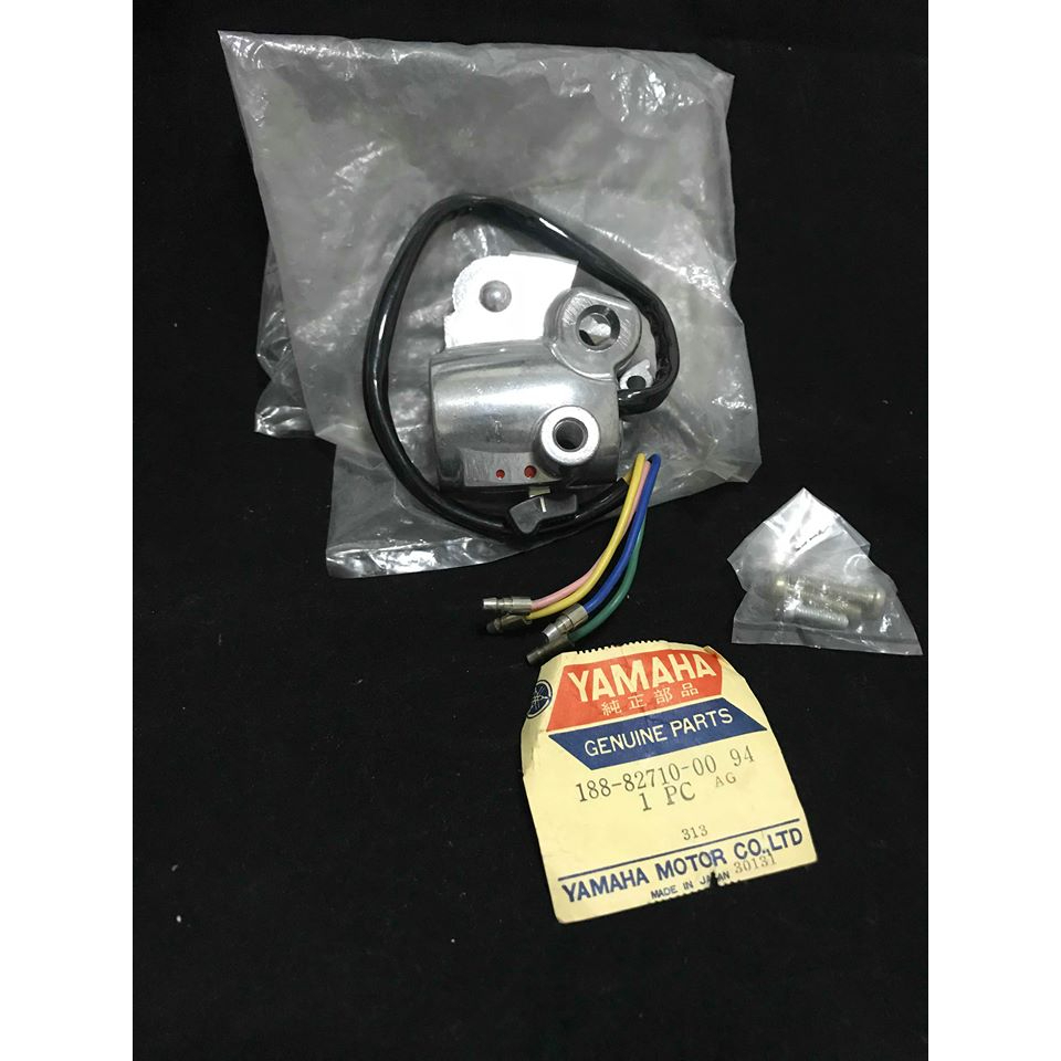 สวิสซ์แฮนด์ด้านซ้ายแท้ใหม่ เก่าเก็บ มือ1 ใส่ Yamaha U5 U5E U5D U5AD U7 U7E LH Handle Switch P/N 188-