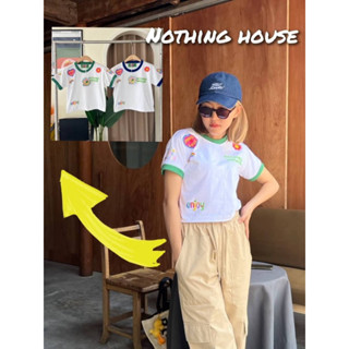 Nothing house 🏡เสื้อครอปสีขาวจั้มคอแขน