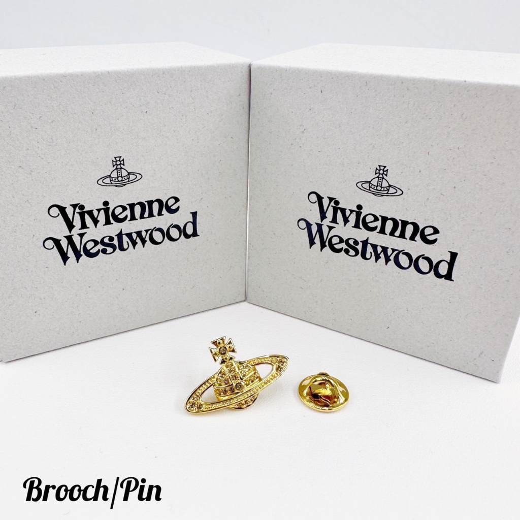 Sale Vivienne Westwood pin น่ารัก วิเวียน เข็มกลัด หมุด brooch น่ารักมาก ของแท้ สีทอง ของขวัญ มินิมอล ติดเสื้อ ติดหมวก