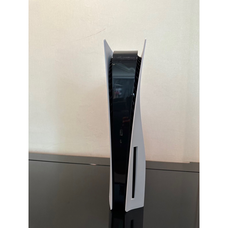ส่งเคอรี่ฟรี PlayStation 5 Console — PS5 Console,Disc,Bluray,Bluray