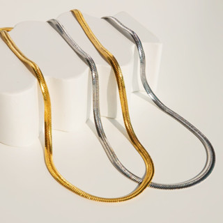 RINDA.STUDIO - Curve bone (stainless steel) (สร้อยคอ)