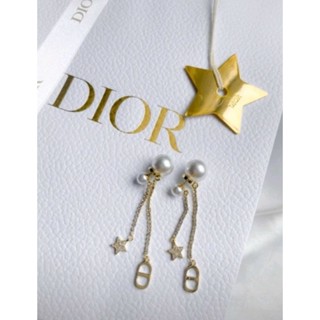 **พร้อมส่ง** ต่างหู Dior พร้อมกล่อง