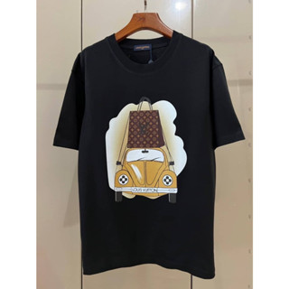 LOUIS VUITTON LOUBOUTIN BAG CAR PRINT COTTON T-SHIRT BLACK เสื้อยืดคอกลมแขนสั้น แบรนด์หลุยส์วิตตอง