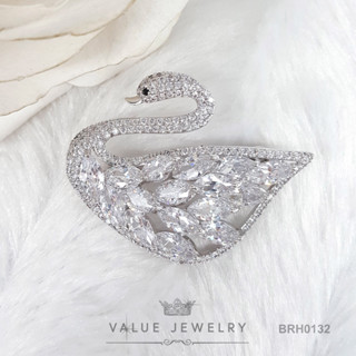 เข็มกลัด ฝังคริสตัลทรงเพชรมาคี Marquise Shape ลายหงส์ SWAN ขนาดพอเหมาะ เครื่องประดับ BRH0132 ValueJewelry