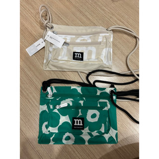 Marimekko Smart travel bag ของแท้ป้ายห้อย