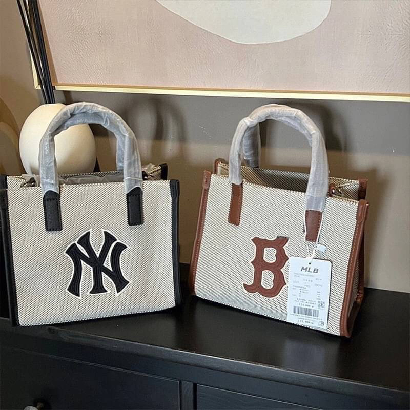 กระเป๋า MLB พร้อมส่ง ‼️