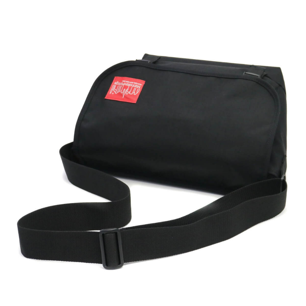 バッカン・タックルバッグ Manhattan Portage  Neoprene Casual Messenger Bag JR   6100(NVY) Manhattan Portage Neoprene Messenger Bag Jr Black One Size 6