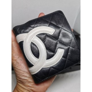 กระเป๋าสตางค์สั้นชาแนล Chanel Black Quilted Cambon Leather CC Compact Bifold Wallet