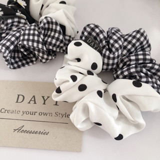 DAY 1 scrunchies โดนัทมัดผม ยางรัดผม