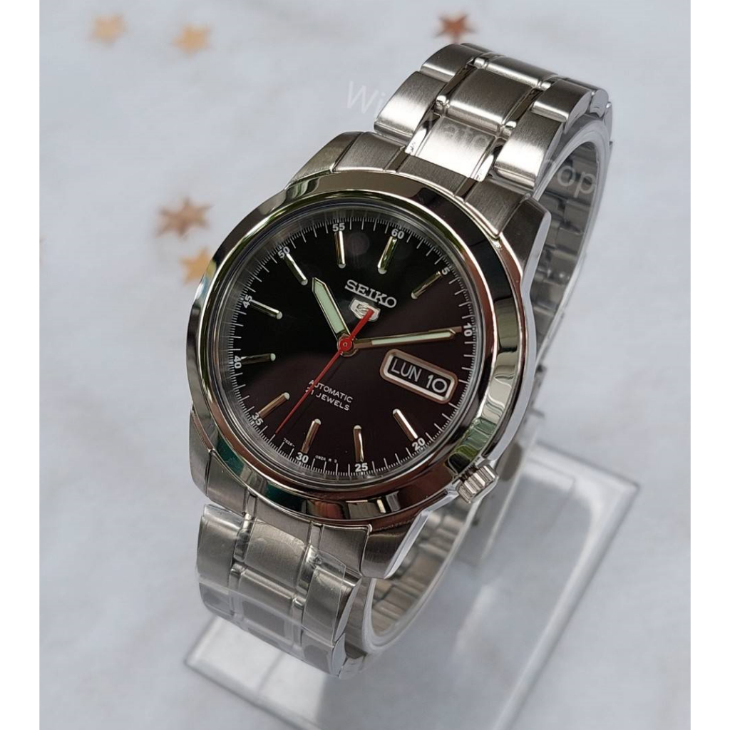 นาฬิกา Seiko Automatic รุ่น SNKE53K1 สายแสตนเลสสีเงิน หน้าปัดดำสุดหรู - ของแท้ 100% ประกัน1ปีเต็ม