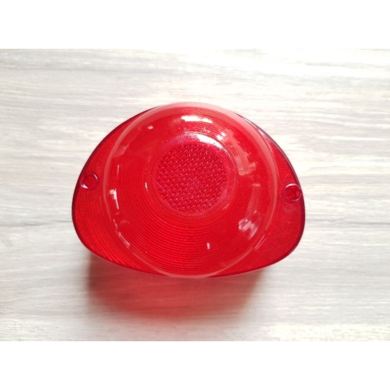 ฝาไฟท้าย Suzuki K125-2 A100 A80 A70 F70 F50 U70 U50 T250 T200 เทียม-งานเก่า