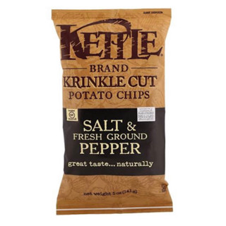 Kettle krinkle cut potato chips salt&amp;pepper 141g. มันฝรั่ง ขนมนำเข้า จากอเมริกา🇺🇸