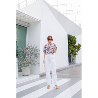 Original linen blouse เสื้อแขนพองกระดุมหน้า ผ้าลินินนำเข้าจากเกาหลี (เนื้อผ้าจะบางและนิ่ม สัมผัสใส่สบาย