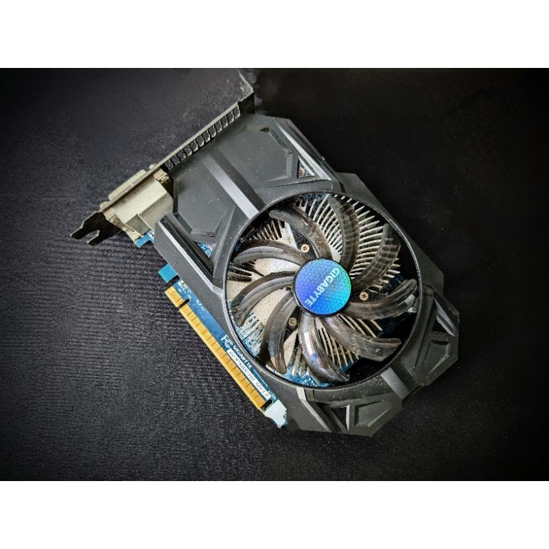 การ์ดจอ GIGABYTE GeForce GTX 750 2G GV-N750OC-2GI Graphic Card (มือสอง)