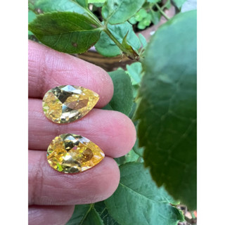 CZ canary diamond 13x18mm 2 pieces