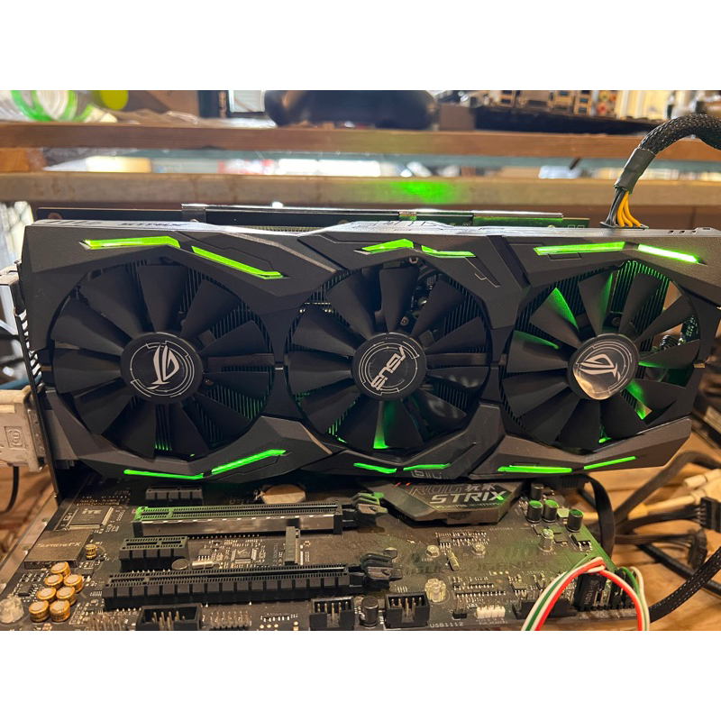 Rog Stirx Rx580 8gb 3fan