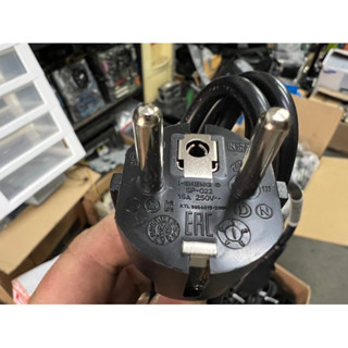 ของใหม่ สายไฟ ac cable 110v-220v ขนาด 15A ความยาว 1.5 เมตร  ใช้กับไฟบ้านได้ ต่อคอมและเครื่องใช้ไฟฟ้า สายแท้ ทองแดงเยอะ