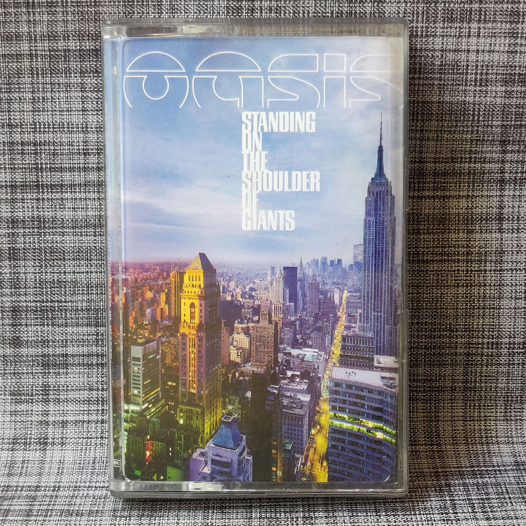 OASIS - STANDING ON THE SHOULDER OF GIANTS  วงดนตรี ROCK BAND นักร้องกลุ่ม เทปเพลงสากล เทปสะสมลิขสิท