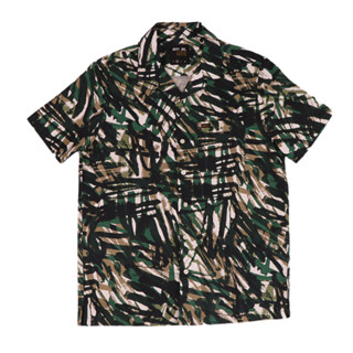 Bovy Camo Shirt - เสื้อเชิ้ตคอปกฮาวายลายคาโม่ สไตล์เกาหลีอบบป้า BAS11259