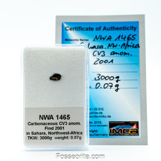 อุกกาบาต หิน  NWA 1465 Meteorite ชนิด CV3-an ชิ้นเล็ก พร้อมใบรับรอง จาก Germany #1 หนัก 0.07 กรัม