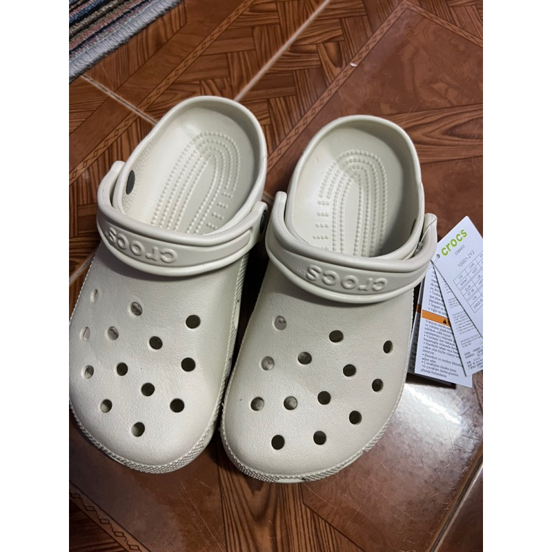 Crocs classic clog สี Bone M5/W7 ของแท้