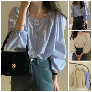 พร้อมส่ง : เสื้อคอกลมกระดุมรูปหัวใจใส่สบาย[I17]