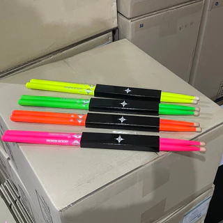 ไม้กลอง Circuz สีสะท้อนแสง